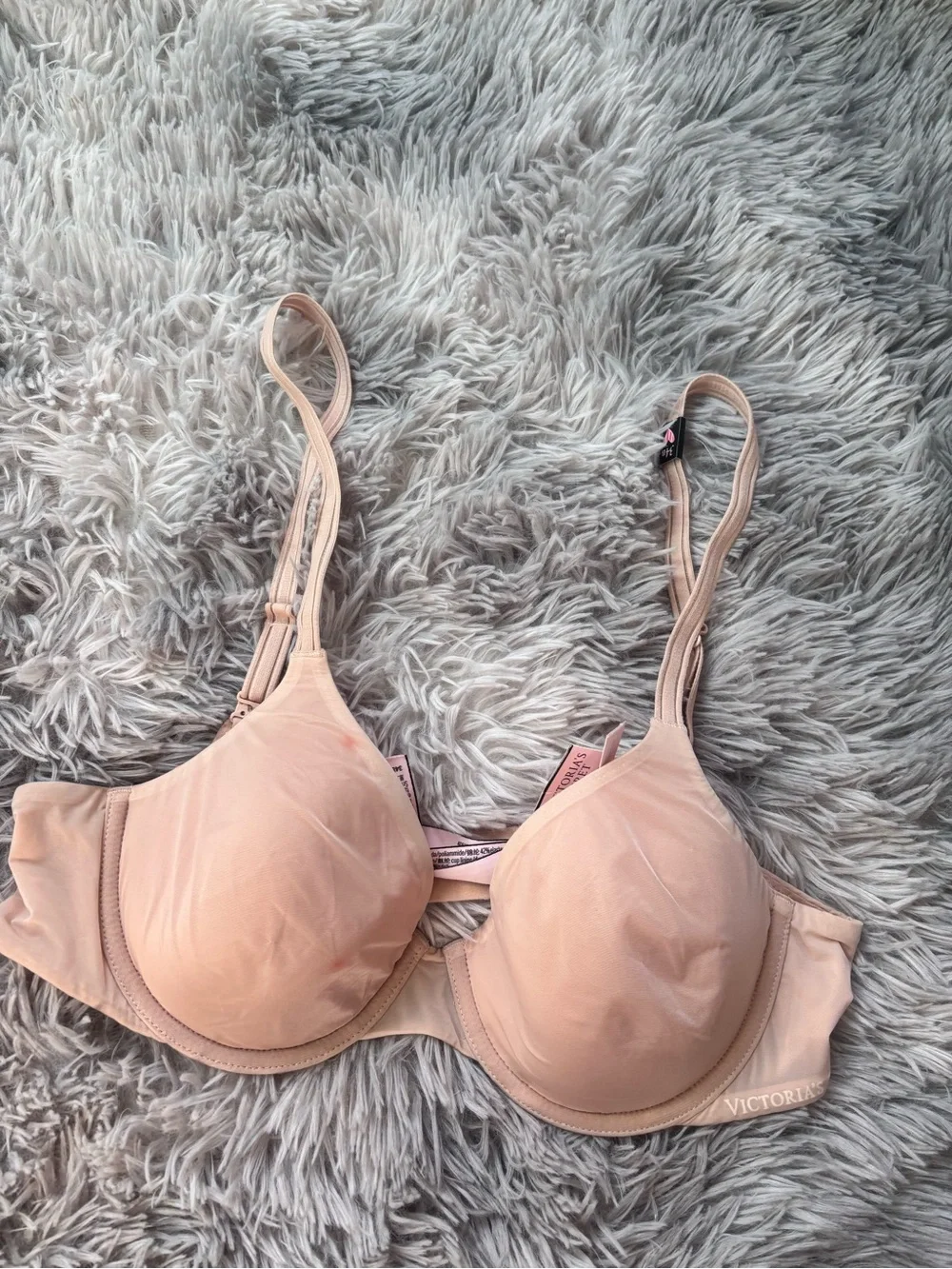 Victoria's Secret Light Peach T-Shirt Bra